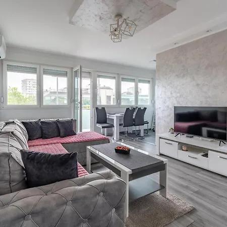 Ivana Apartamento Belgrado